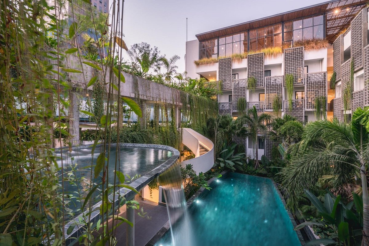 Indulge in Elegance: Phnom Penh's Premier Fine Dining Experiences
